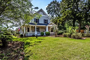 455 Gibbs St, New Waverly, TX 77358 - Photo 1