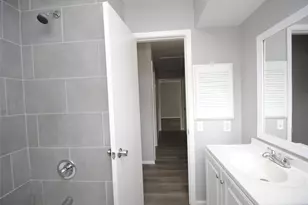 6706 Castleview Ln, Houston, TX 77489 - Photo 11