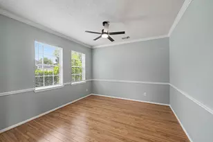 3623 Englewood Dr, Pearland, TX 77584 - Photo 3