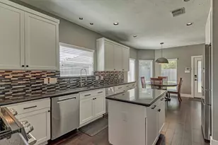 707 Cypresswood Lake Ct, Spring, TX 77373 - Photo 7