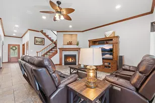 17811 S Blue Heron Cir, Montgomery, TX 77316 - Photo 11