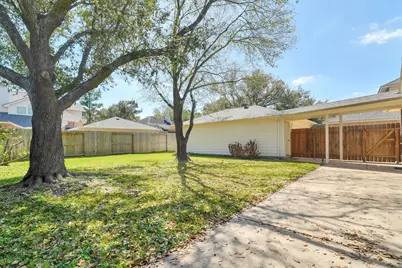 9423 Walnut Brook Court, Houston, TX 77040 - Photo 49