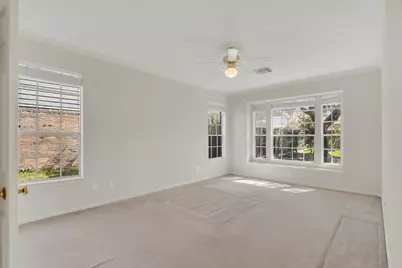9423 Walnut Brook Court, Houston, TX 77040 - Photo 23