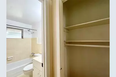 3420 Mount Vernon Street #8, Houston, TX 77006 - Photo 9