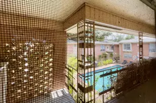3420 Mt Vernon St, Houston, TX 77006 - Photo 11