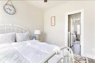 1740 Cove Cres Ct, Houston, TX 77055 - Photo 35