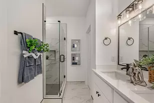 9529 Beckley St, Houston, TX 77088 - Photo 9