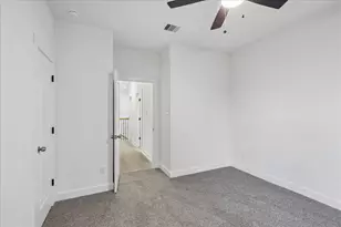8715 Shotwell St, Houston, TX 77016 - Photo 19