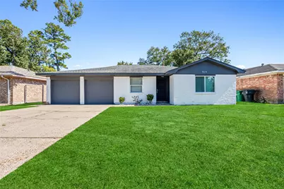 9614 Bean Street, Houston, TX 77078 - Photo 1