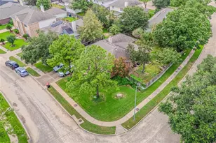 19402 Bear Meadow Ln, Katy, TX 77449 - Photo 27