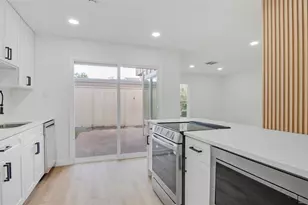 2916 Windchase Blvd, Houston, TX 77082 - Photo 11