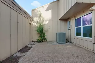 2916 Windchase Blvd, Houston, TX 77082 - Photo 17