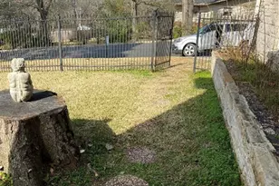 2002 Ave O, Huntsville, TX 77340 - Photo 13