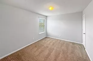 8310 Oakleaf Meadow Ct, Rosharon, TX 77583 - Photo 13