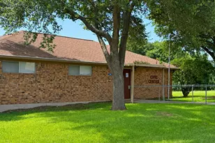51 E Oakridge Dr, Point Blank, TX 77364 - Photo 21