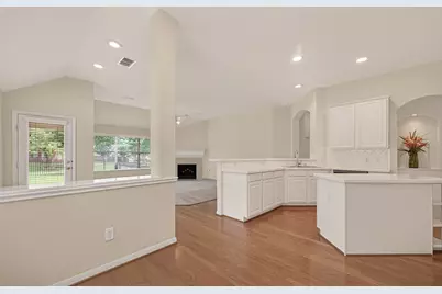 1823 Gillingham Way, Pasadena, TX 77504 - Photo 13