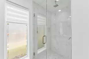 1823 Cherry Bend Dr, Houston, TX 77077 - Photo 27