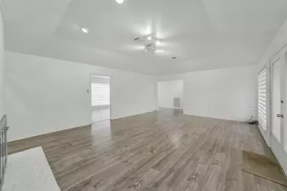 1823 Cherry Bend Drive, Houston, TX 77077 - Photo 19