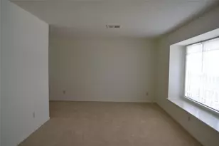 322 Ravenhead Dr, Houston, TX 77034 - Photo 3