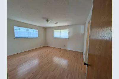 322 Ravenhead Drive, Houston, TX 77034 - Photo 5