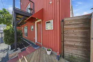 913 Saulnier St, Houston, TX 77019 - Photo 21