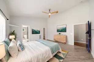 913 Saulnier St, Houston, TX 77019 - Photo 3