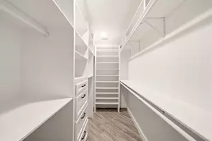 913 Saulnier St, Houston, TX 77019 - Photo 17