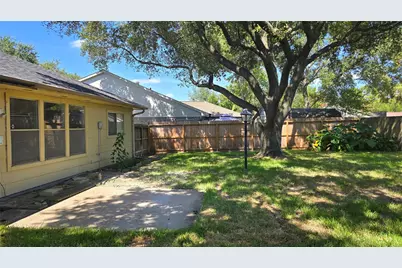 11102 Fall Breeze Drive, Houston, TX 77064 - Photo 23