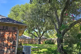 11102 Fall Breeze Dr, Houston, TX 77064 - Photo 25