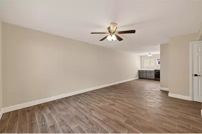 7714 Renwick Drive #M68, Houston, TX 77081 - Photo 11