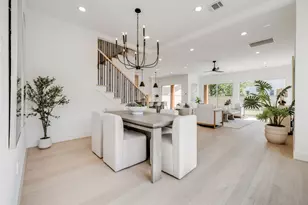 902 E 25th St, Houston, TX 77009 - Photo 9