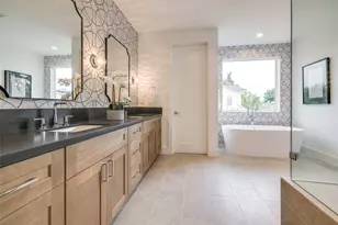 902 E 25th St, Houston, TX 77009 - Photo 39