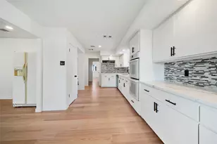 11454 Sagestanley Dr, Houston, TX 77089 - Photo 7