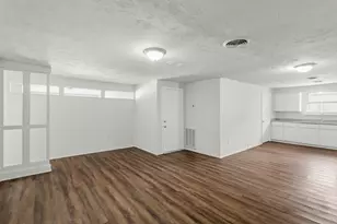 414 Grantham Rd, Baytown, TX 77521 - Photo 3