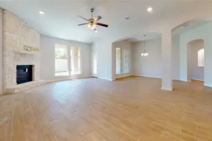 225 Sycamore, Lumberton, TX 77657 - Photo 9