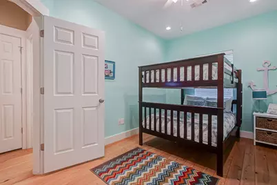 935 W Westview, Crystal Beach, TX 77650 - Photo 29