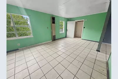 2106 Avenue L, Galveston, TX 77550 - Photo 7