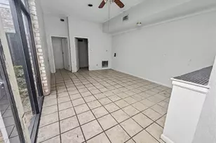 2106 Avenue L, Galveston, TX 77550 - Photo 15