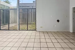 2106 Avenue L, Galveston, TX 77550 - Photo 17