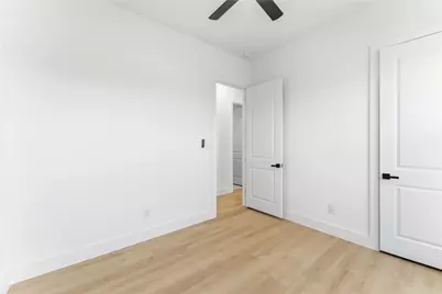 5425 Manton Street #A-B, Houston, TX 77028 - Photo 17