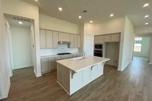 12226 Hyland Ln, Mont Belvieu, TX 77523 - Photo 5