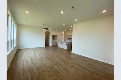 12226 Hyland Lane, Mont Belvieu, TX 77523 - Photo 7