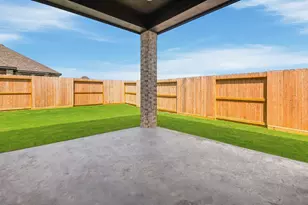 12226 Hyland Ln, Mont Belvieu, TX 77523 - Photo 13