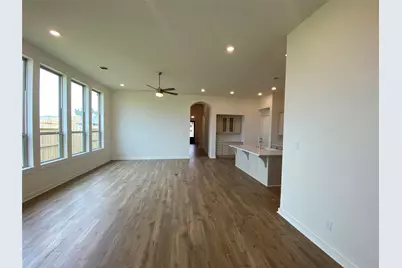 12226 Hyland Lane, Mont Belvieu, TX 77523 - Photo 3