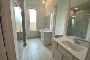 12226 Hyland Ln, Mont Belvieu, TX 77523 - Photo 13