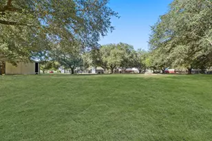 414 Brazos Hill Ln, Sealy, TX 77474 - Photo 33