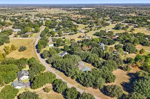 414 Brazos Hill Ln, Sealy, TX 77474 - Photo 5