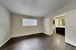 12914 Foxburo Dr, Houston, TX 77065 - Photo 9