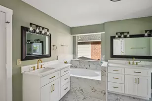 7911 Millbrook Dr, Houston, TX 77095 - Photo 21