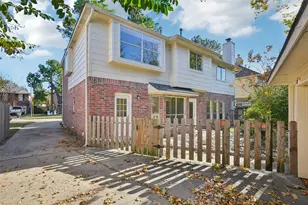 7911 Millbrook Dr, Houston, TX 77095 - Photo 35